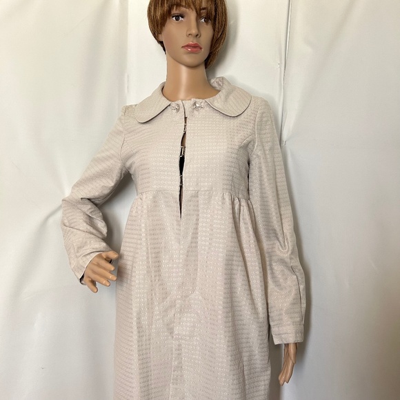 NWT Kalé Bob Front Buttons & Hooks Closure Light Gray Dress Coat Size XS - Picture 1 of 10